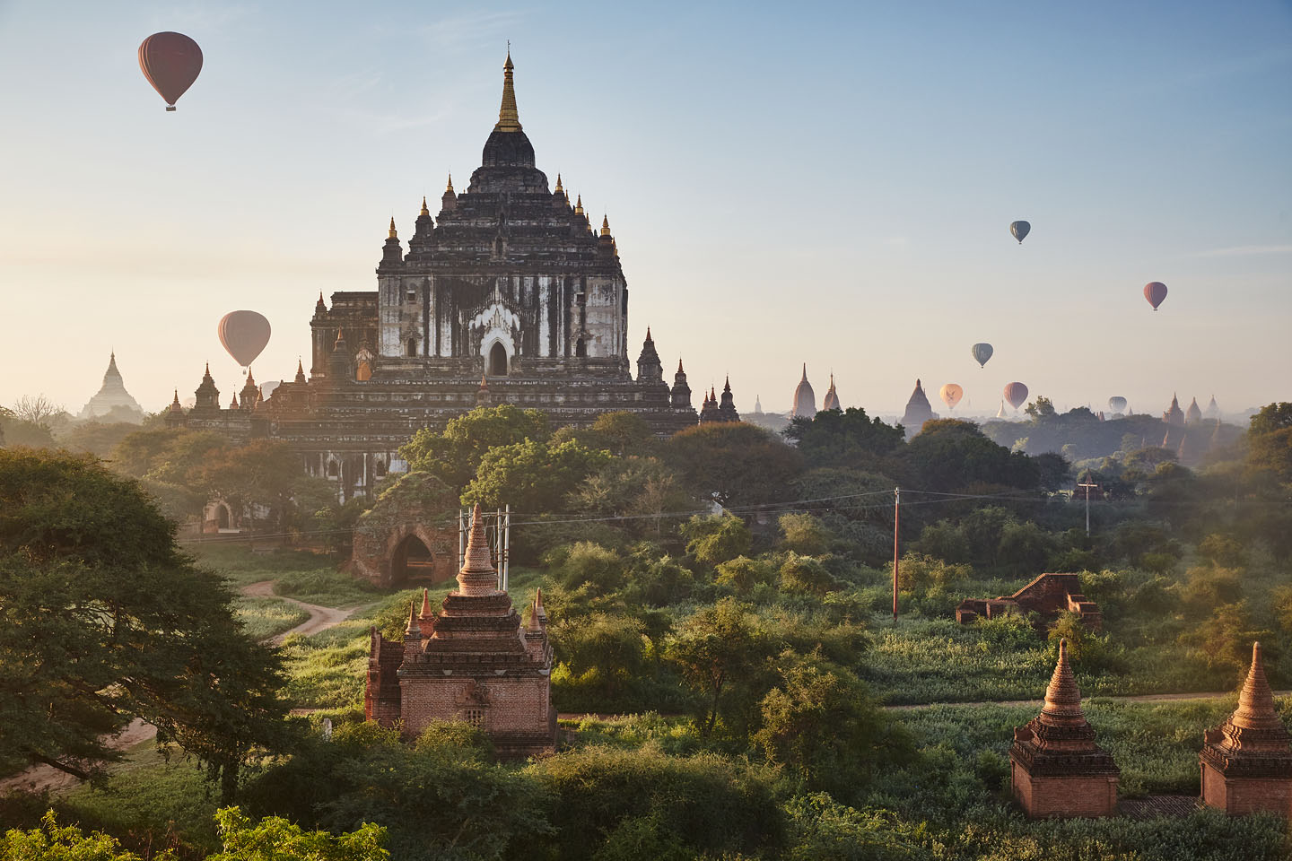 Balloons of Bagan